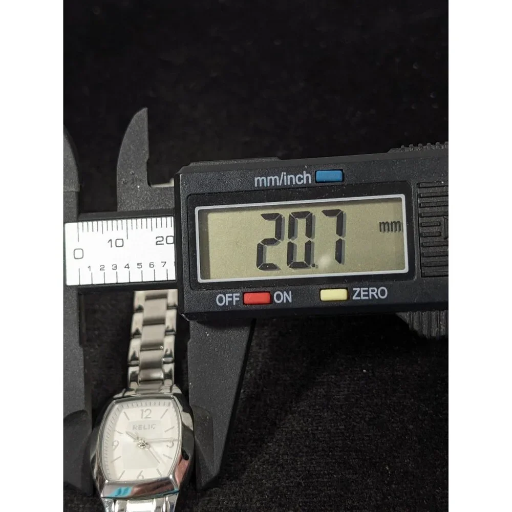 Relic Womens Silver Stainless‎ Steel Watch Quartz Analog 5.5 in Wrist